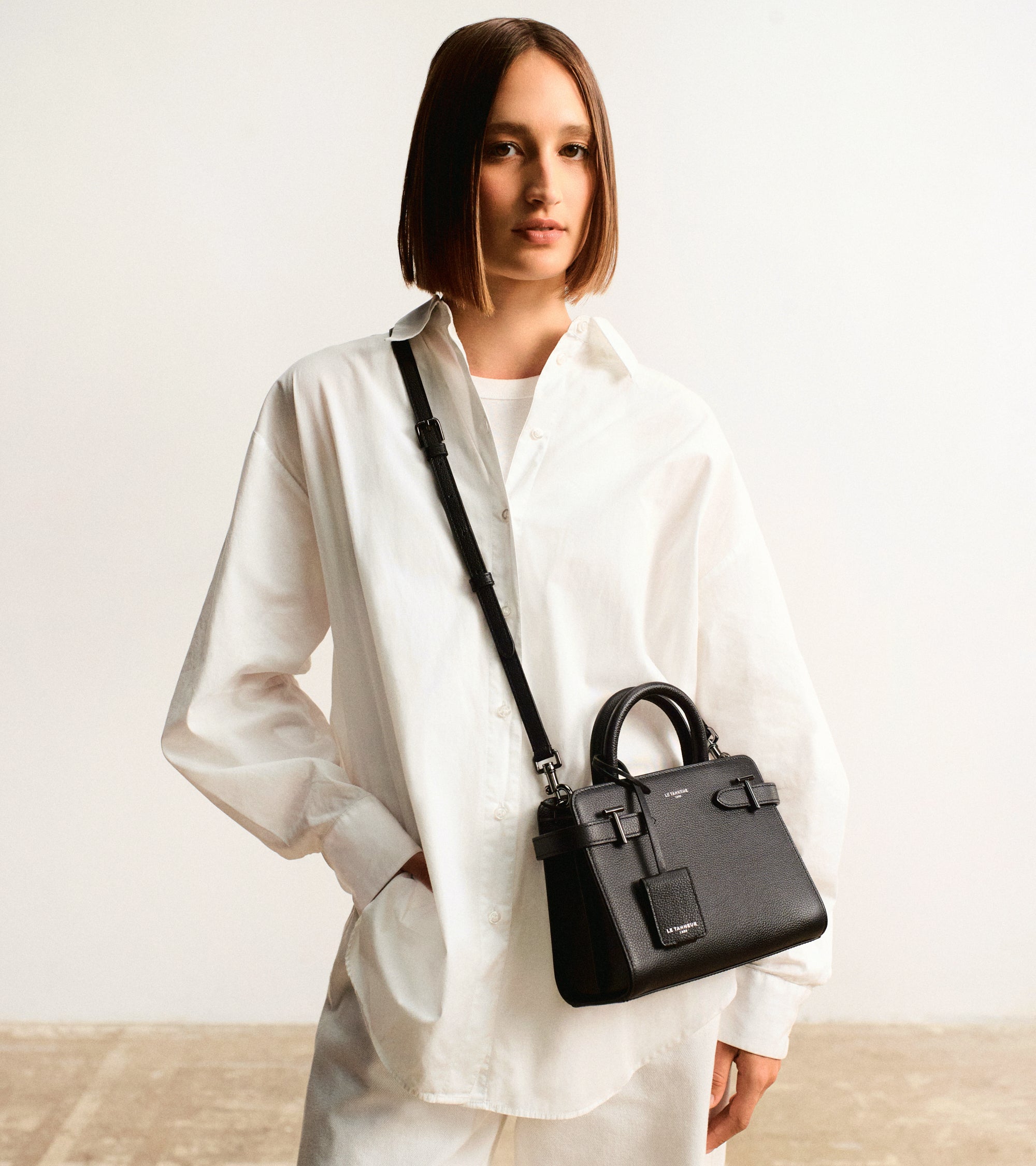 Bolso de mano pequeño Emilie de piel texturizada