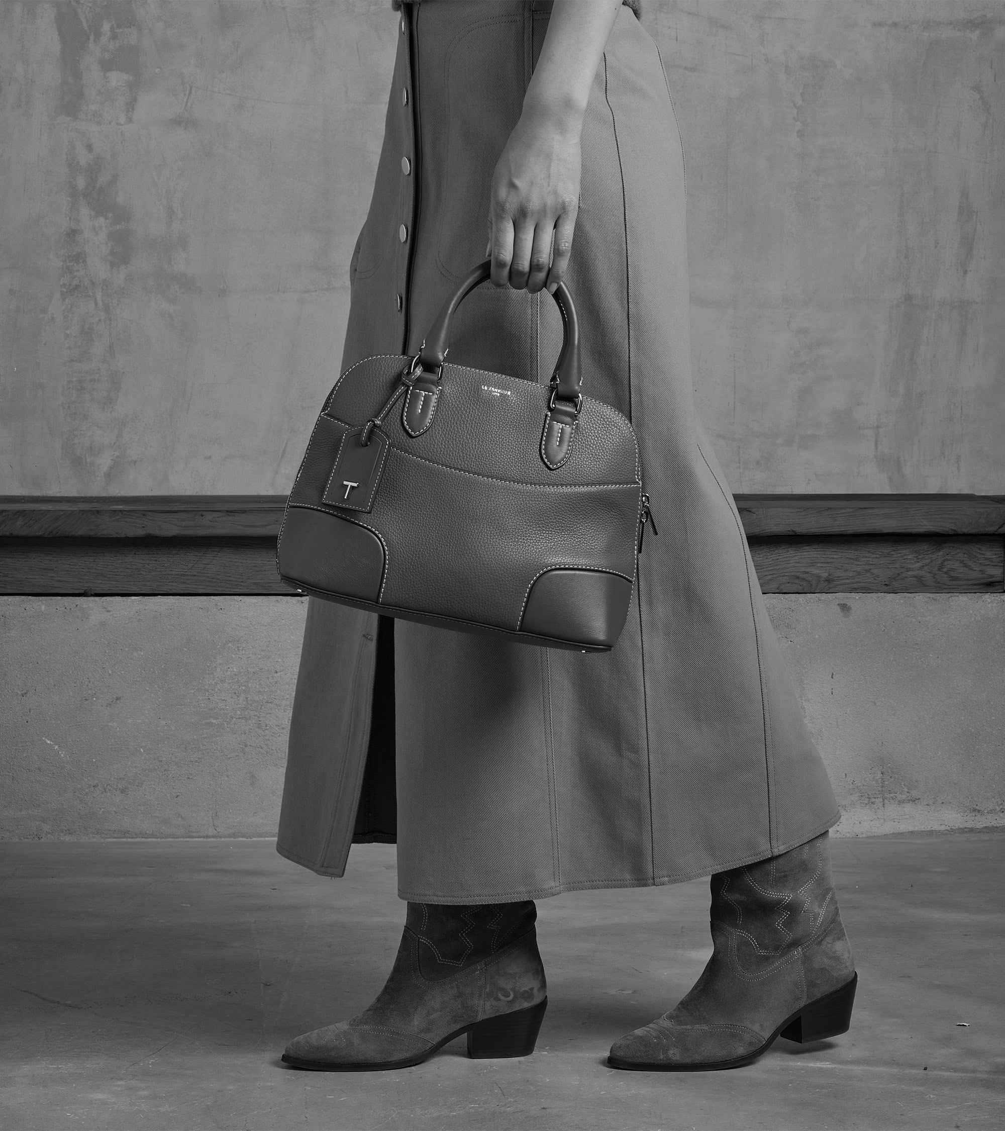 Romy medium smooth grained leather handbag