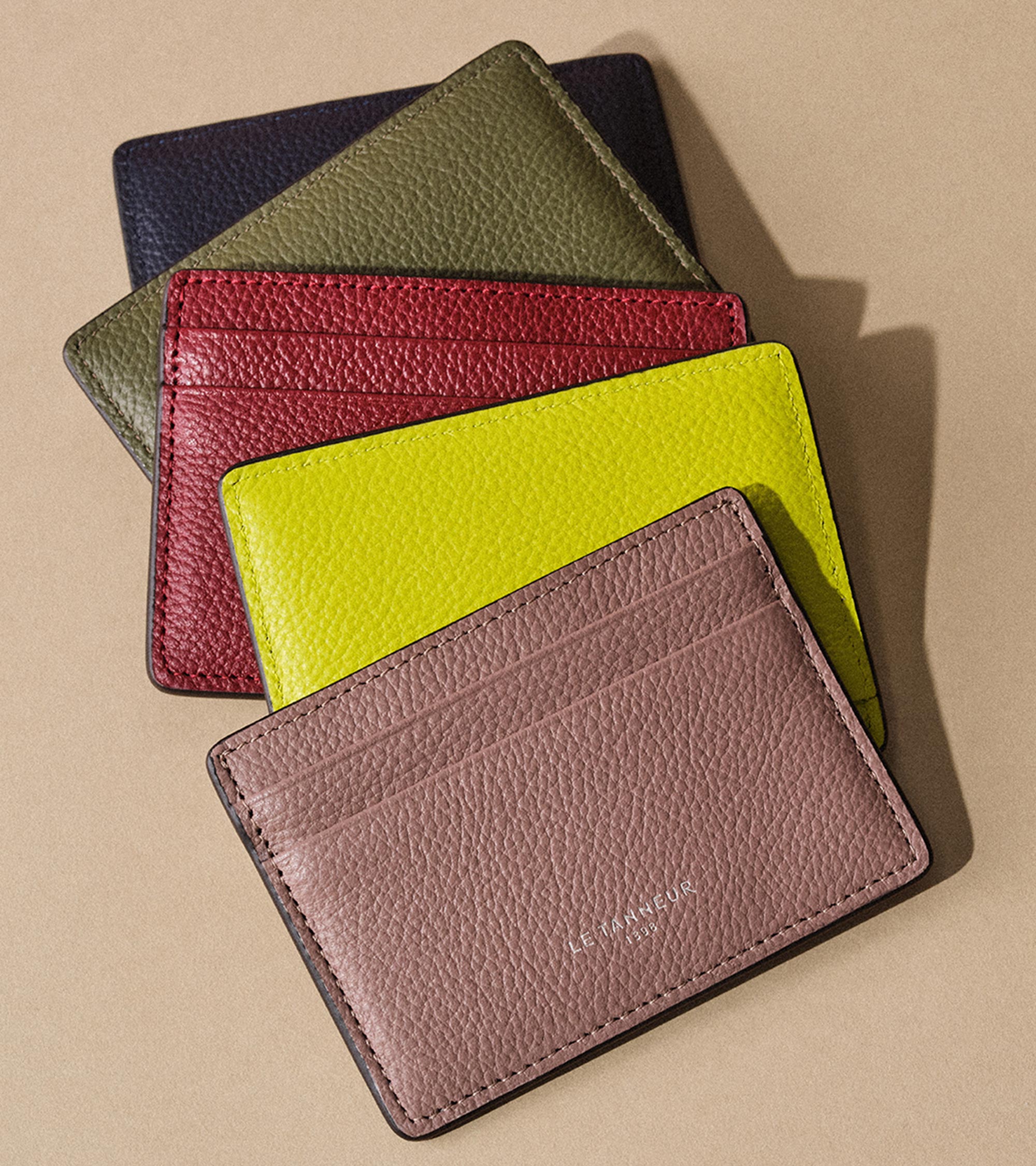 Emile card holder in grained leather