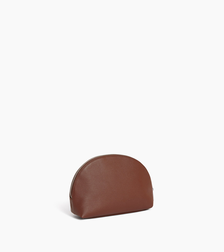 Half-moon toiletry bag in grained leather