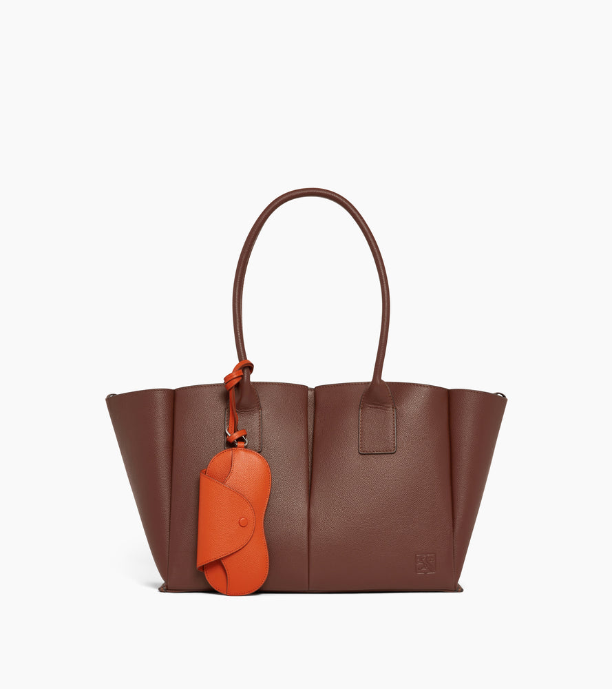 Estuche para gafas con abalorios de cuero granulado