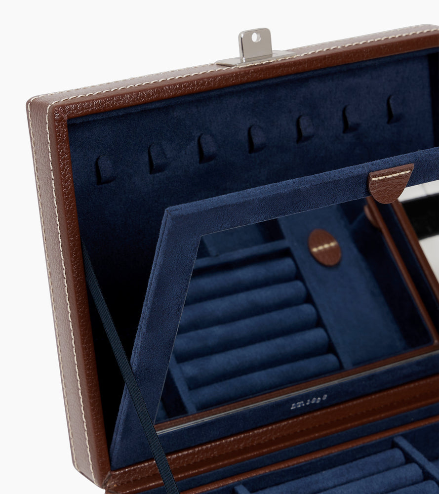 Joyero mediano de cuero