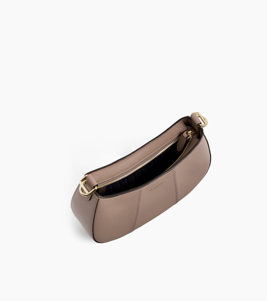 Petit sac demi-lune Juliette en cuir grainé