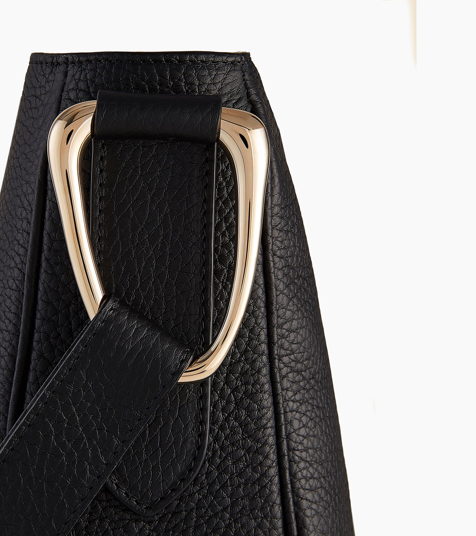 Gran bolso hobo Madeleine en cuero de ternero graneado
