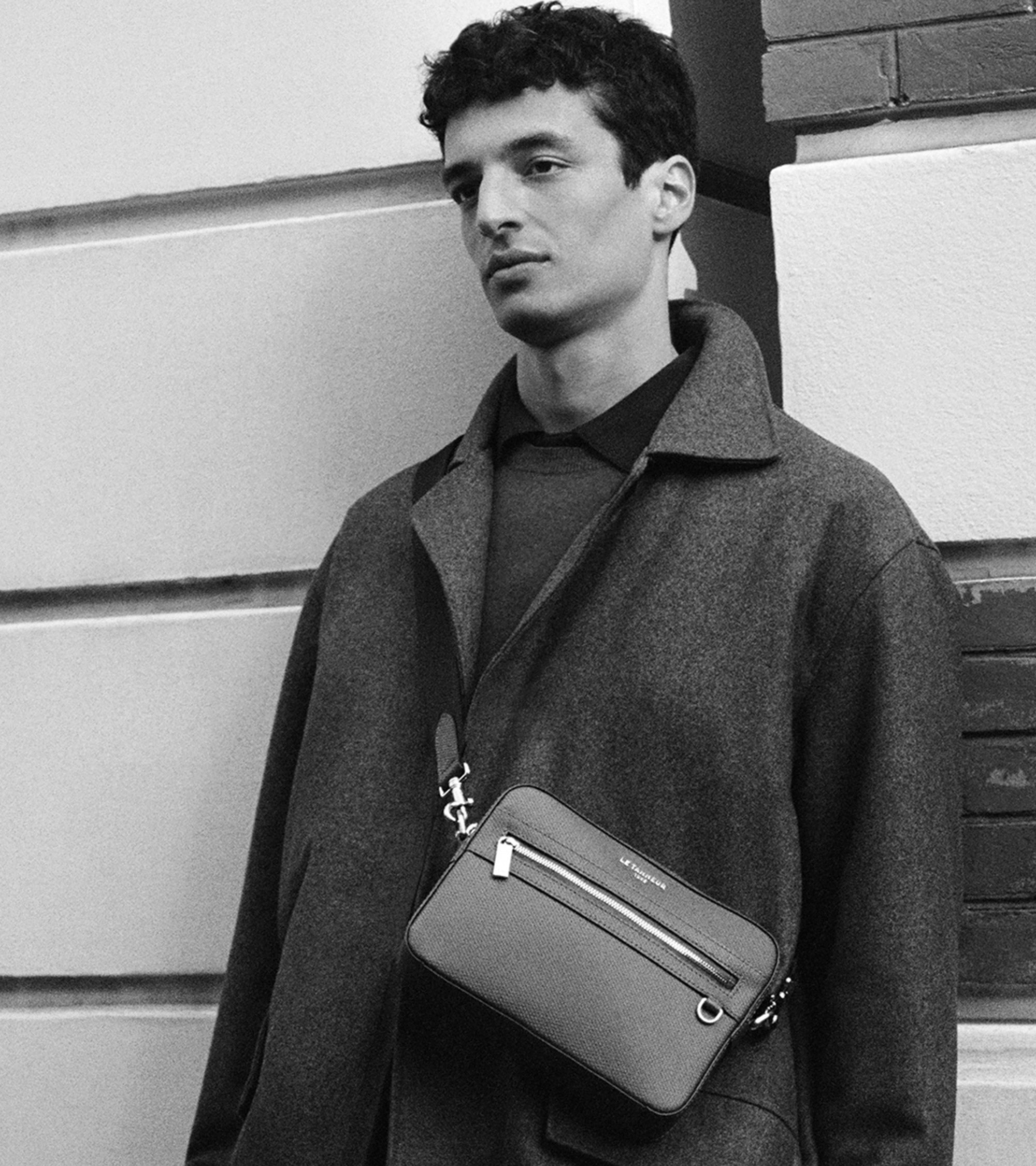 Bolso bandolera pequeño Émile de piel signature T