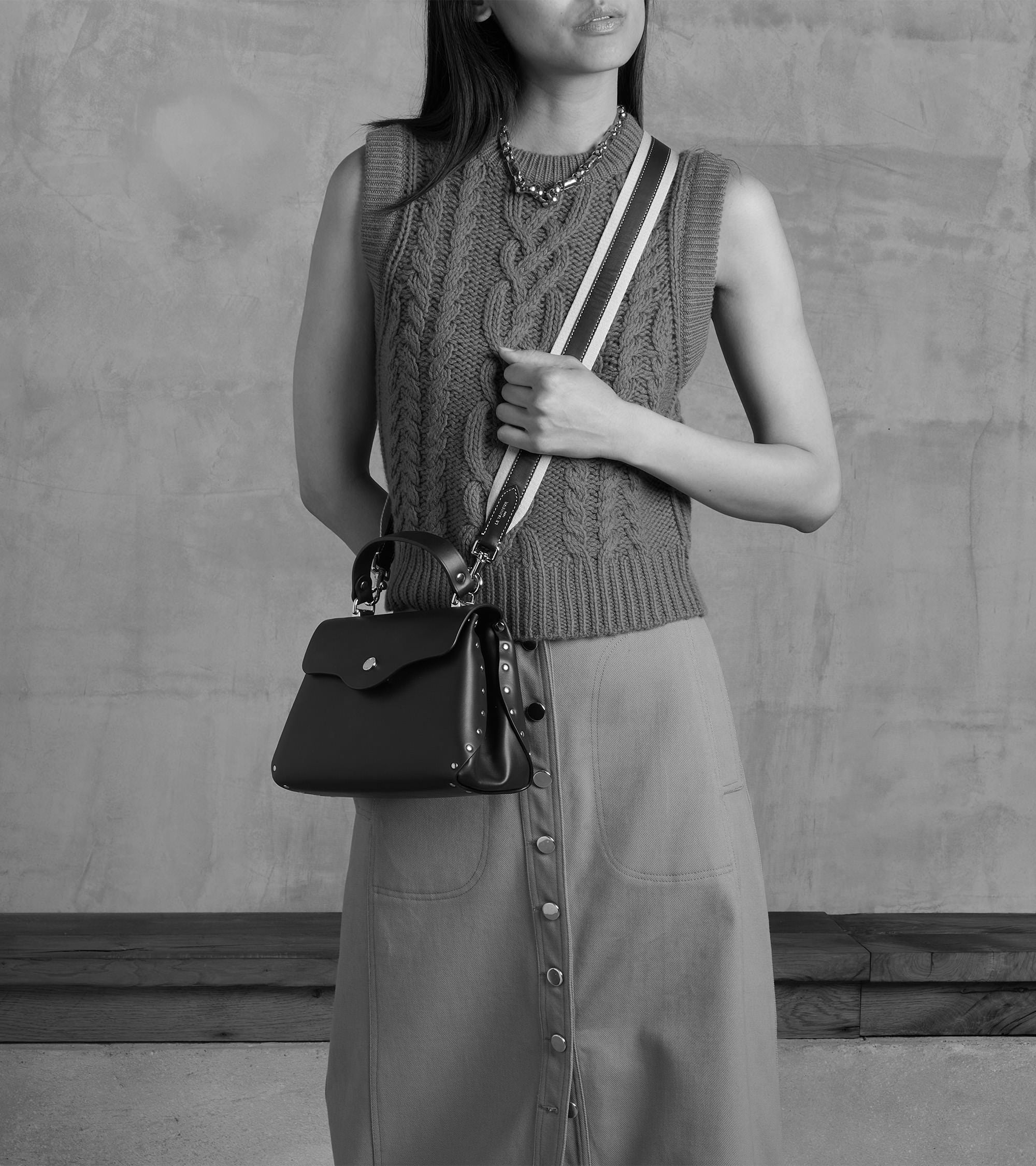 Bolso pequeño Sin Costuras de cuero liso