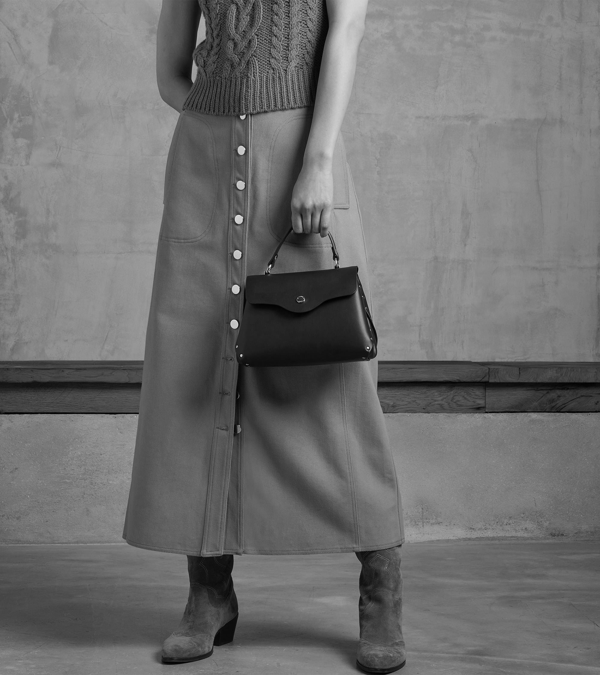 Bolso pequeño Sin Costuras de cuero liso
